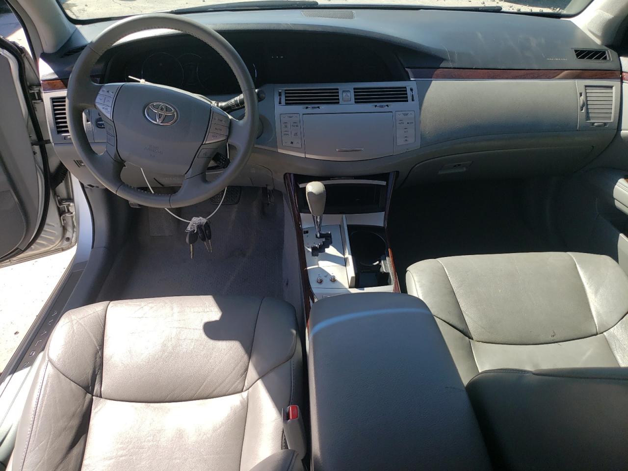 2008 Toyota Avalon Xl VIN: 4T1BK36B08U319251 Lot: 62688455