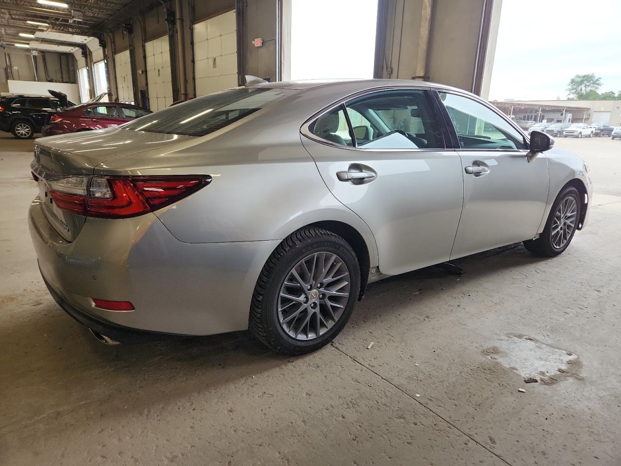 2018 Lexus Es 350 VIN: 58ABK1GG0JU095220 Lot: 64730865