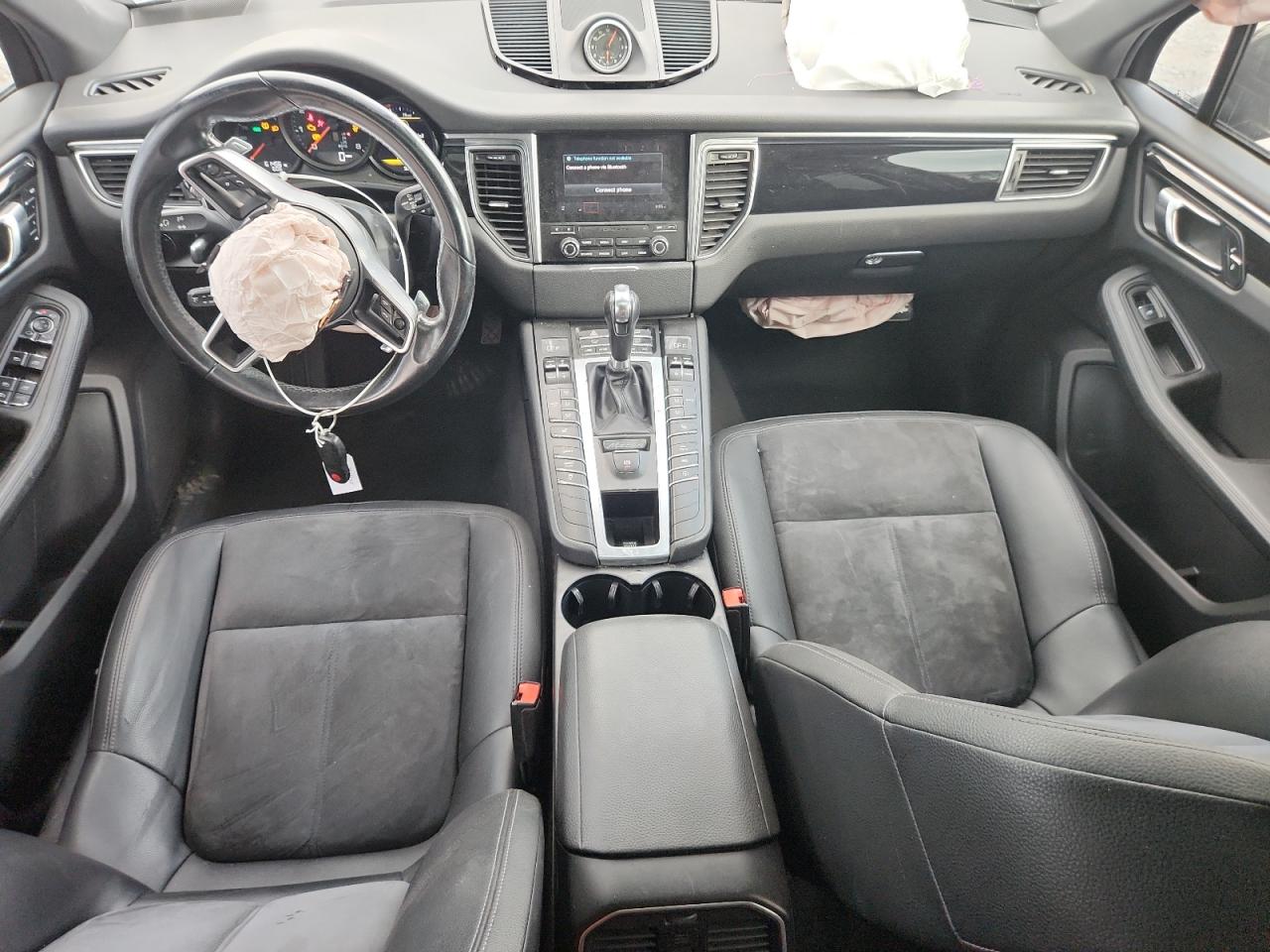 2018 Porsche Macan VIN: WP1AA2A50JLB17521 Lot: 65266205