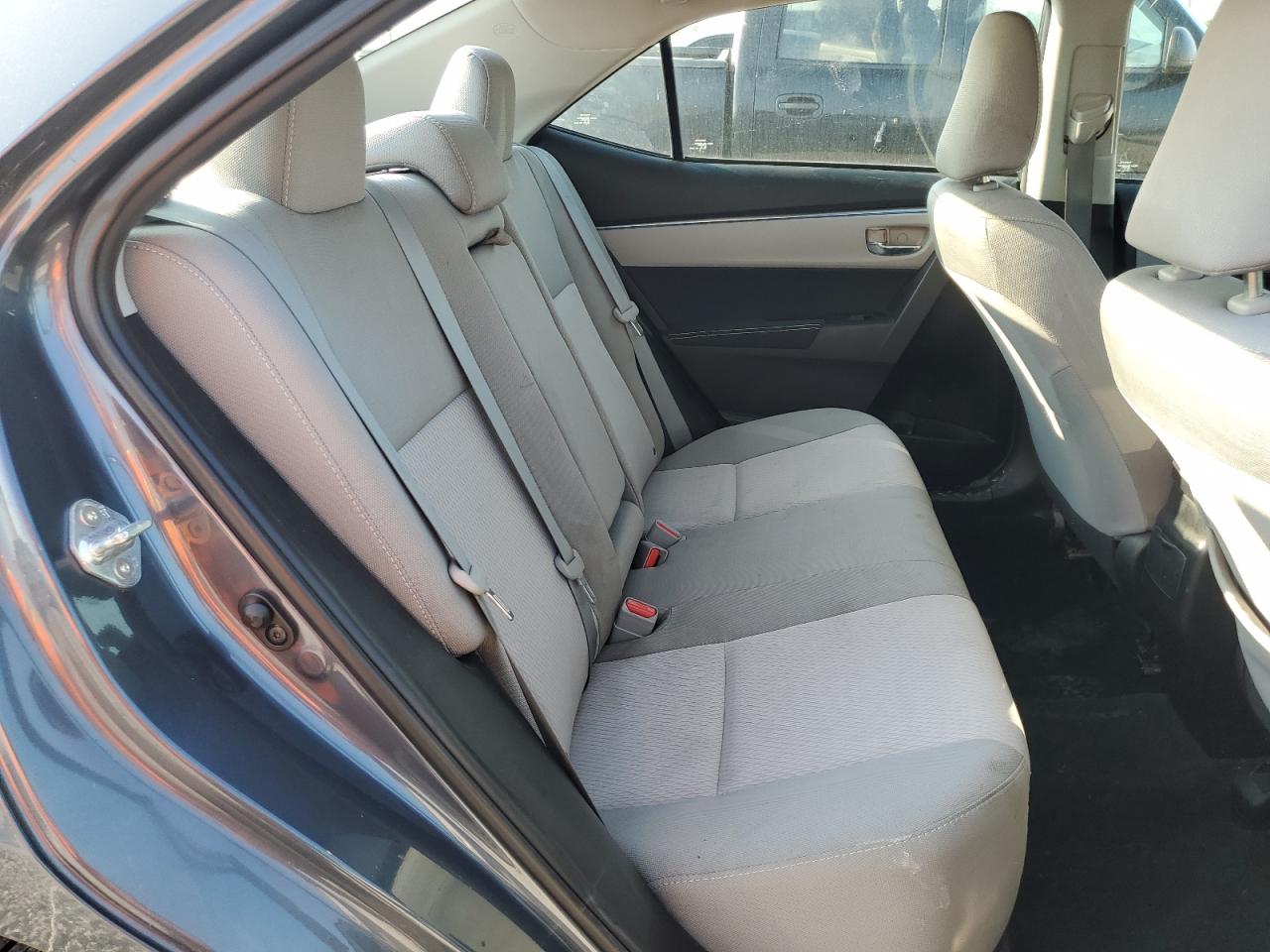 2015 Toyota Corolla L VIN: 2T1BURHE3FC411618 Lot: 66496945