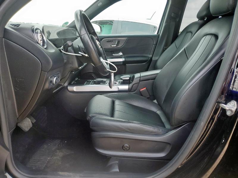 2020 MERCEDES-BENZ GLB 250  