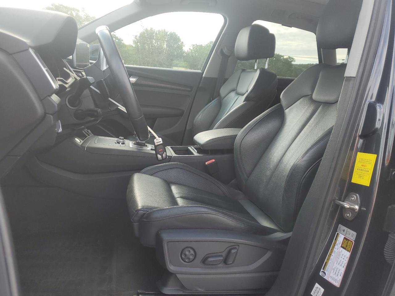 wa1bnafy6j2216819 WA1BNAFY6J2216819 2018 Audi Q5 Premium Plus