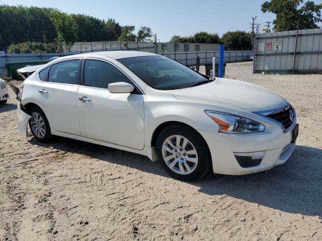  NISSAN ALTIMA 2015 Biały