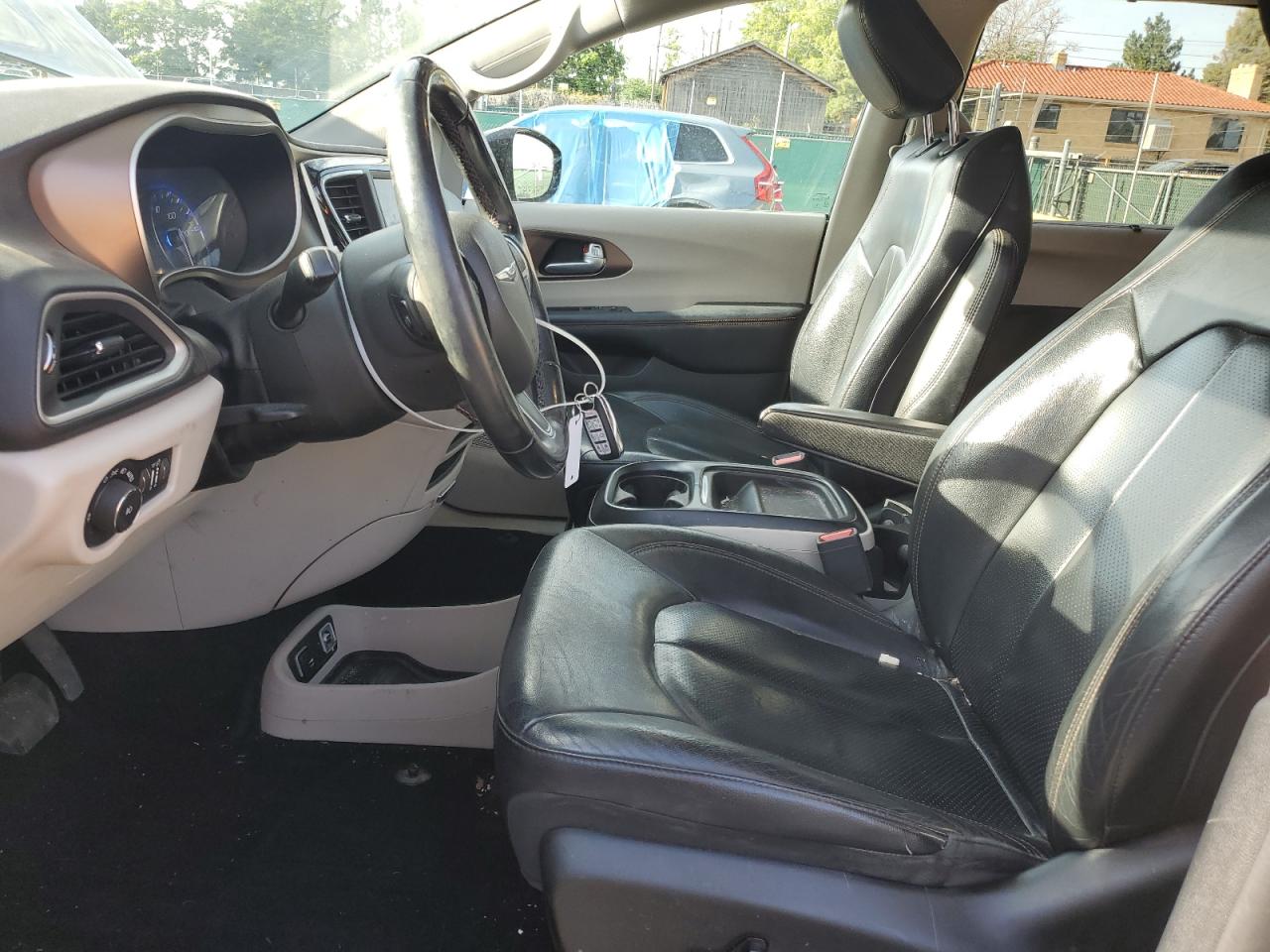 2018 Chrysler Pacifica Touring L VIN: 2C4RC1BG1JR149829 Lot: 65477185