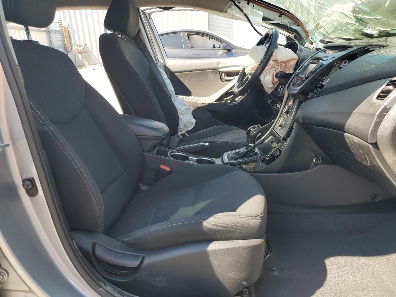2015 Hyundai Elantra Se VIN: 5NPDH4AE8FH547931 Lot: 64868335