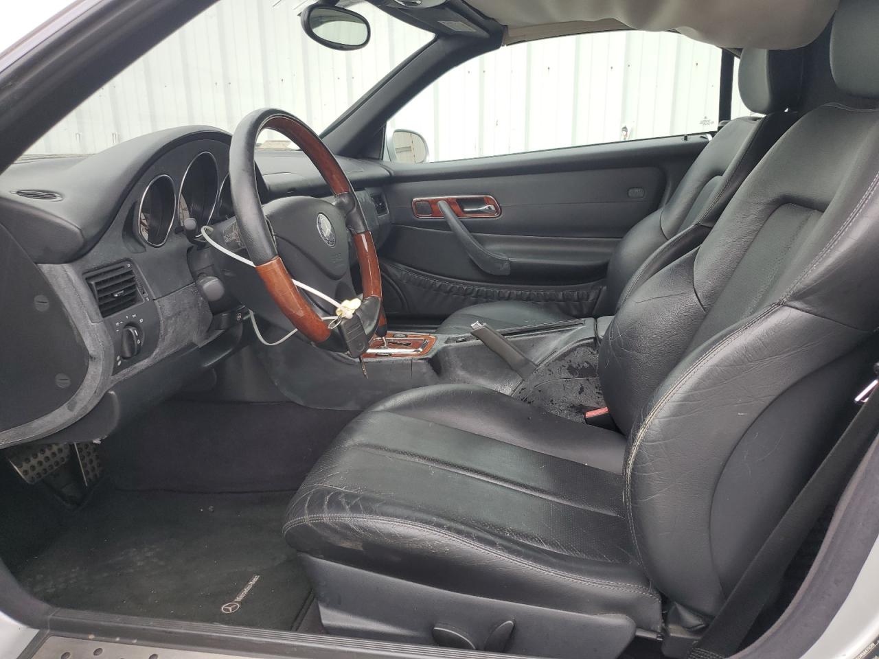 2001 Mercedes-Benz Slk 320 VIN: WDBKK65F31F230678 Lot: 67270255