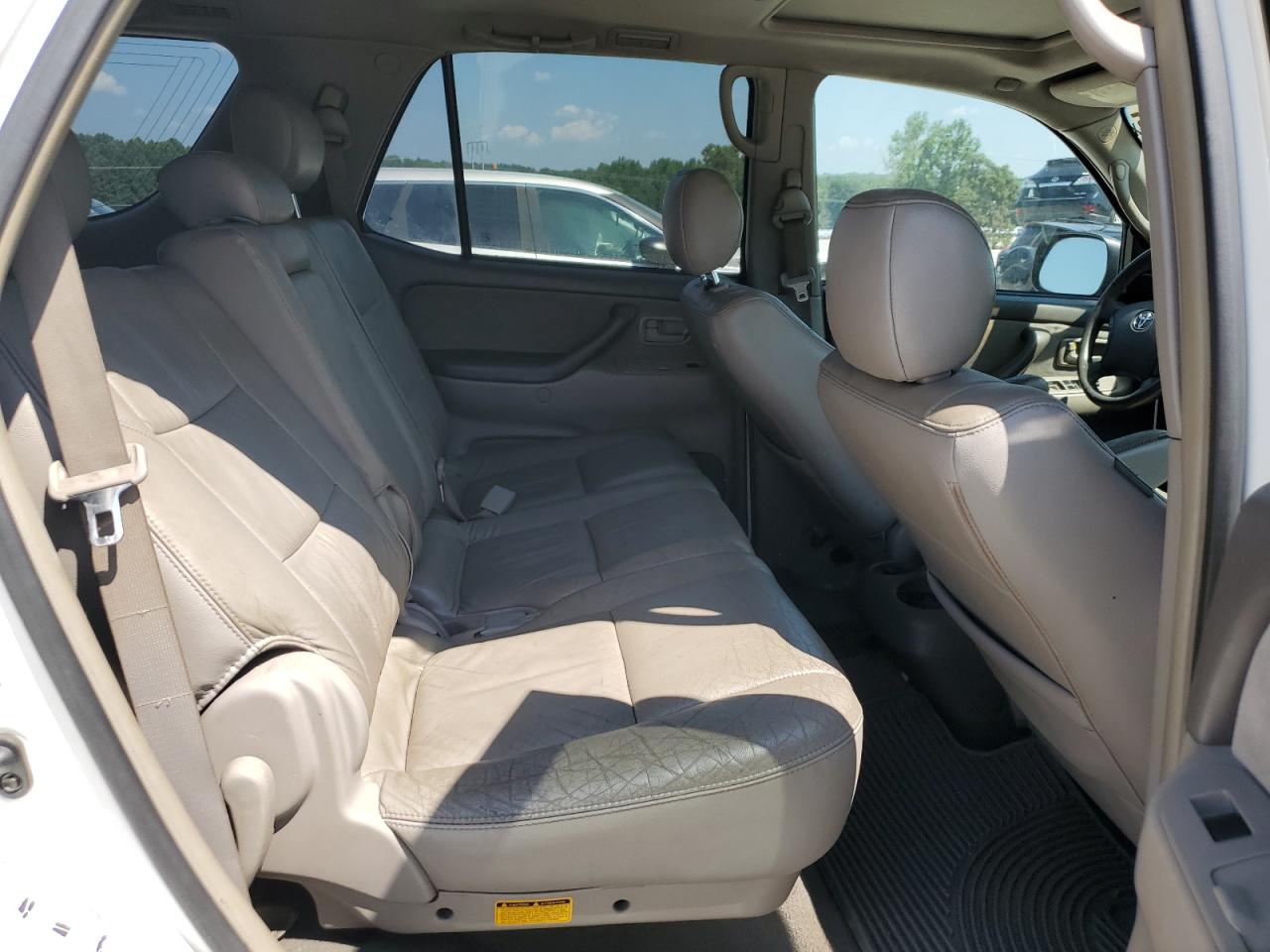 2006 Toyota Sequoia Sr5 VIN: 5TDBT44A16S272959 Lot: 63420265