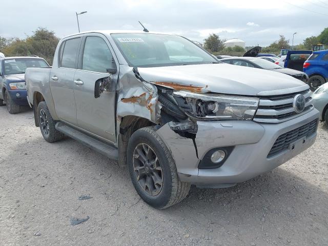 2018 TOYOTA HILUX INVI