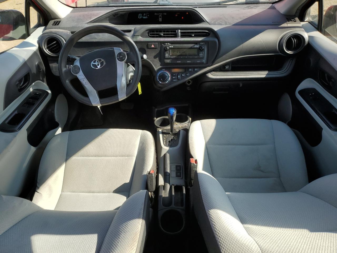 2014 Toyota Prius C VIN: JTDKDTB37E1068108 Lot: 65634305
