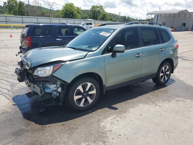  SUBARU FORESTER 2018 Зеленый