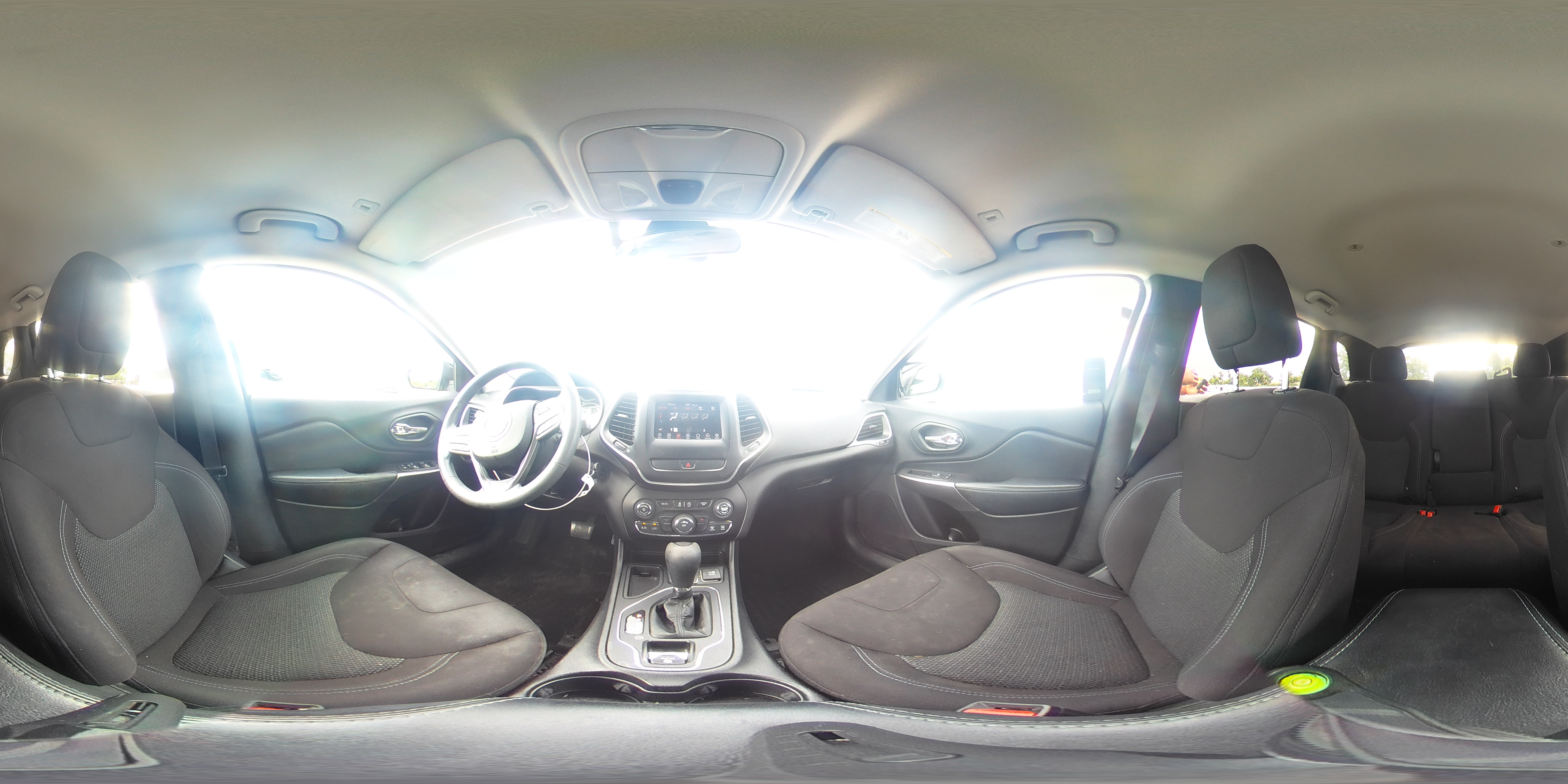 2019 Jeep Cherokee Latitude VIN: 1C4PJLCB8KD172329 Lot: 64387345