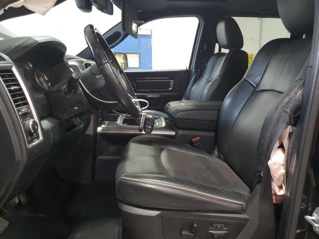 Pickups RAM 1500 2016 Czarny