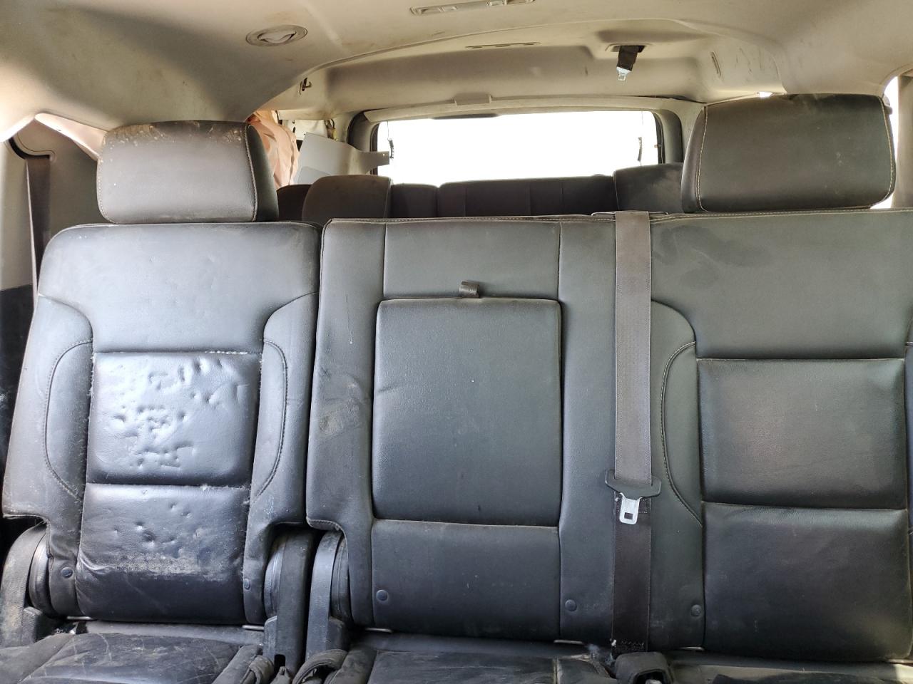 1gnskjkcxfr200301 1GNSKJKCXFR200301 2015 Chevrolet Suburban K1500 Lt