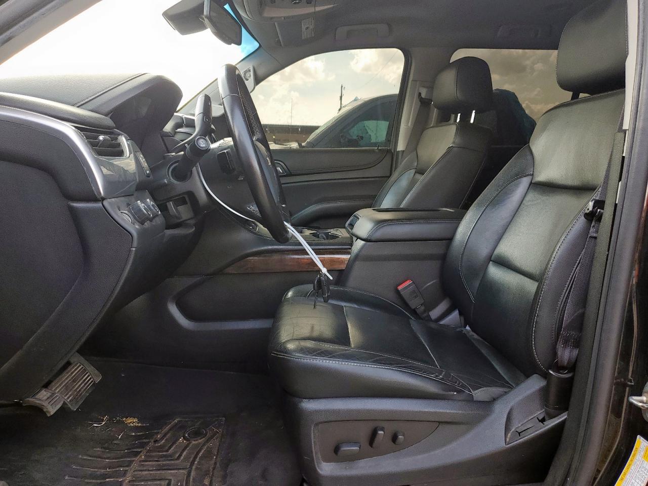 2019 Chevrolet Suburban K1500 Lt VIN: 1GNSKHKC7KR108291 Lot: 64788535