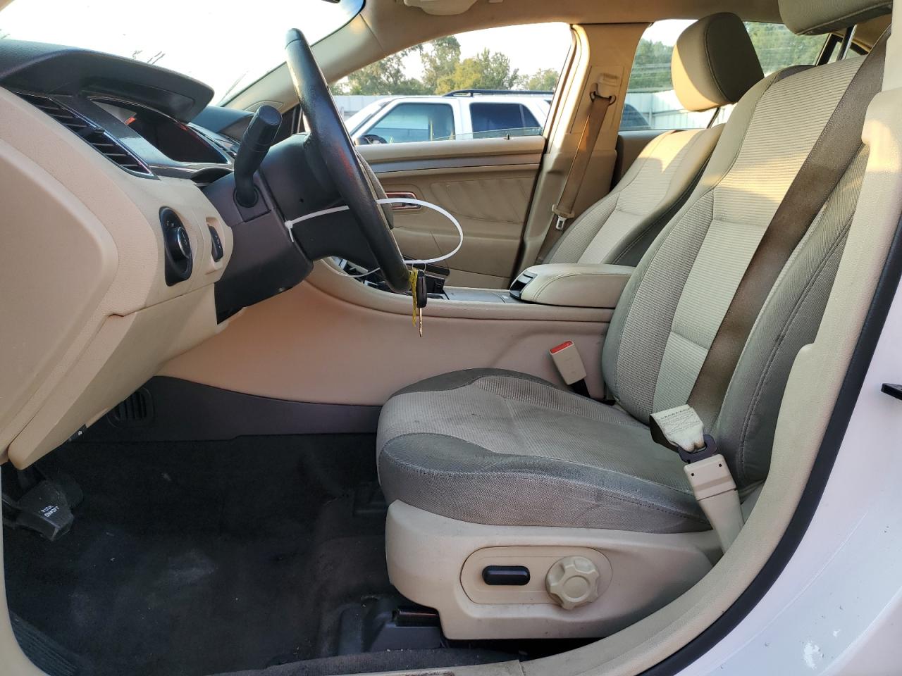 2013 Ford Taurus Sel VIN: 1FAHP2E85DG167515 Lot: 63857155