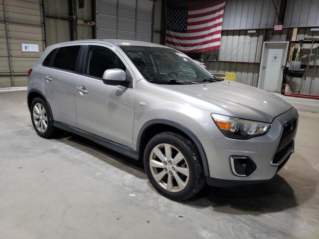 Parquets MITSUBISHI OUTLANDER 2015 Srebrny