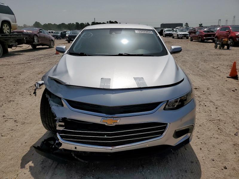 Sedans CHEVROLET MALIBU 2017 Silver