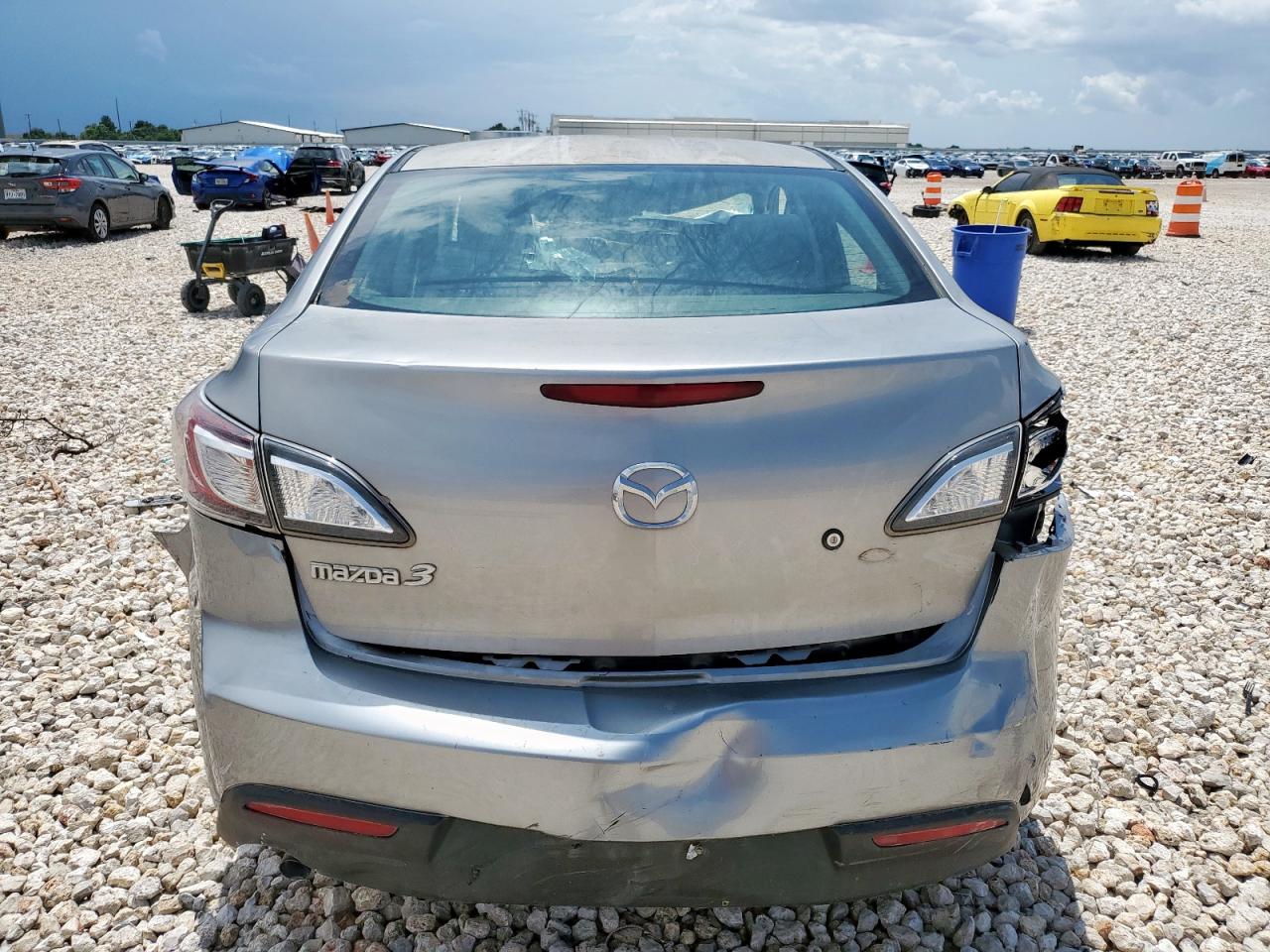 2010 Mazda 3 I VIN: JM1BL1SFXA1242510 Lot: 64119715
