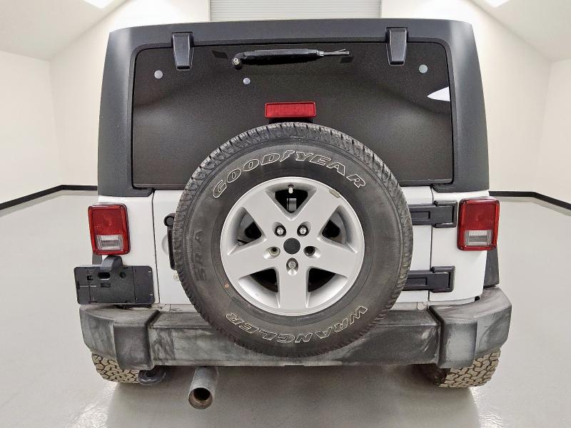  JEEP WRANGLER 2017 Белы