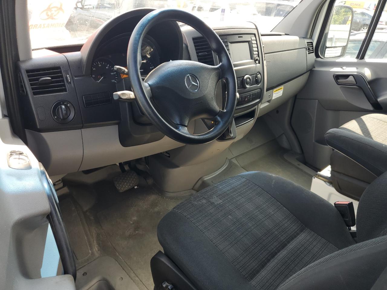 8brpe7dd3ge123681 8BRPE7DD3GE123681 2016 Mercedes-Benz Sprinter 2500