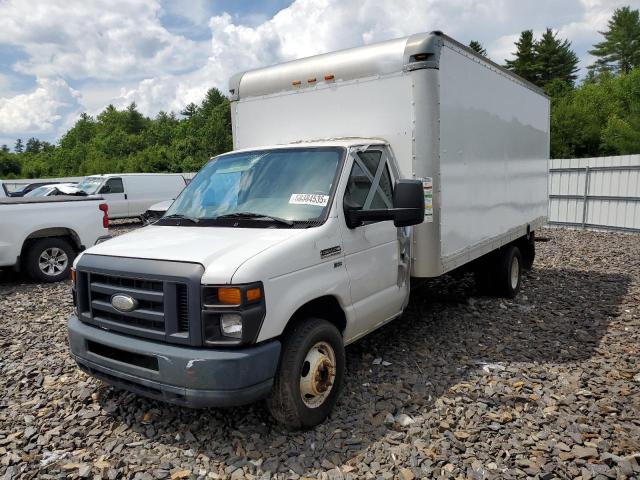 2015 Ford Econoline E350 Super Duty Cutaway Van