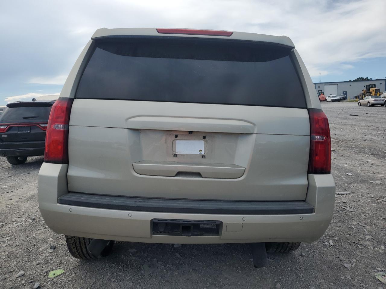 2015 Chevrolet Tahoe C1500 Lt VIN: 1GNSCBKC4FR108393 Lot: 64672165