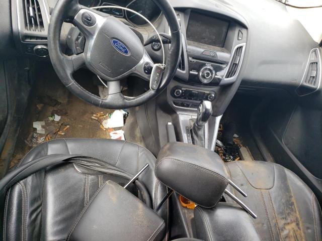  FORD FOCUS 2014 Серебристый