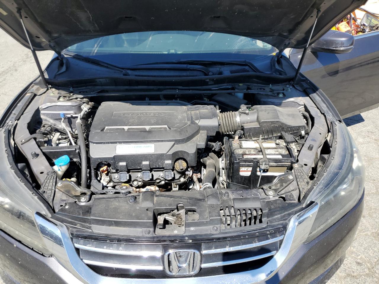 2014 Honda Accord Exl VIN: 1HGCR3F88EA039911 Lot: 64888825