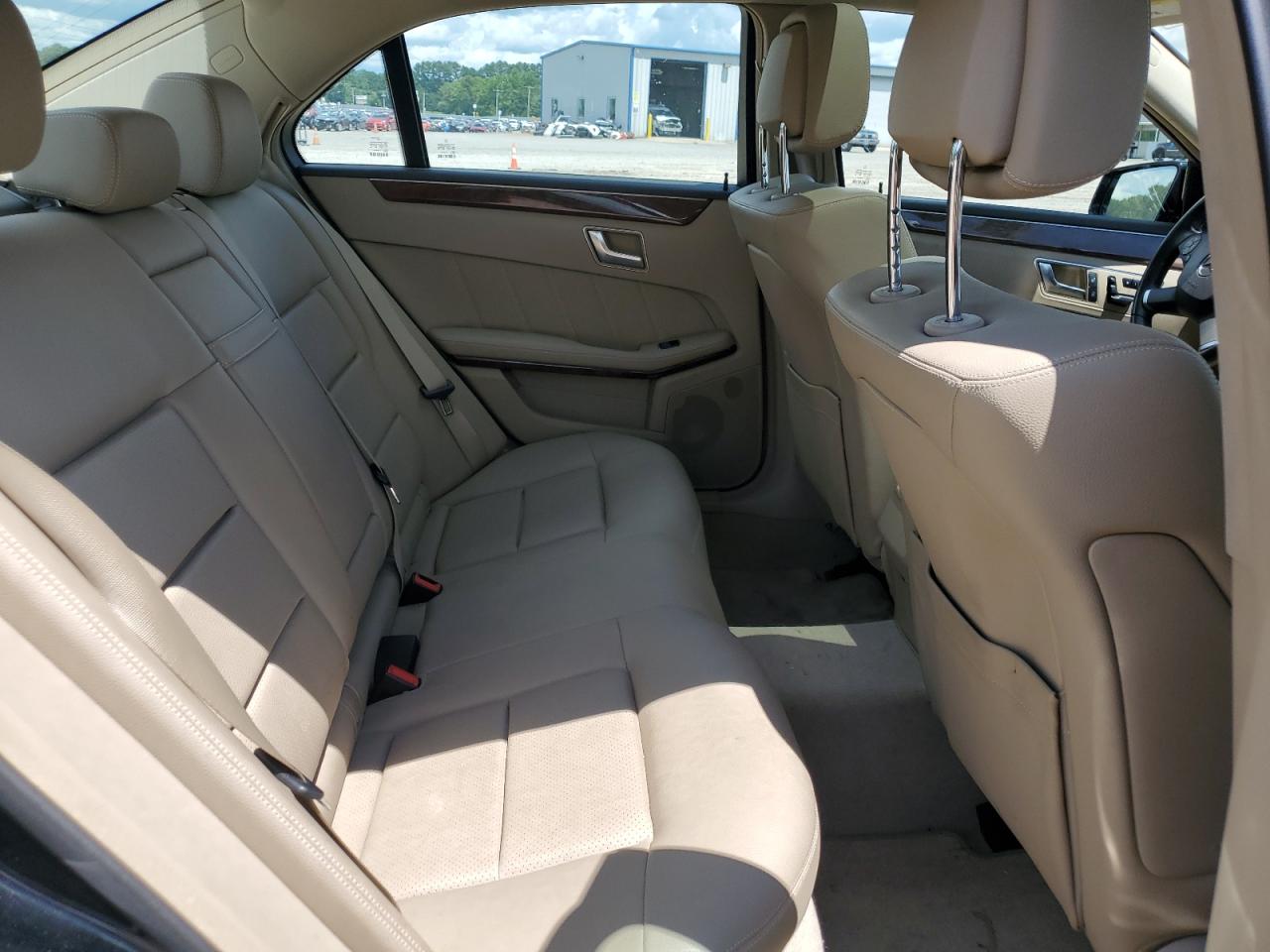 2012 Mercedes-Benz E 350 Bluetec VIN: WDDHF2EB8CA524427 Lot: 63293835