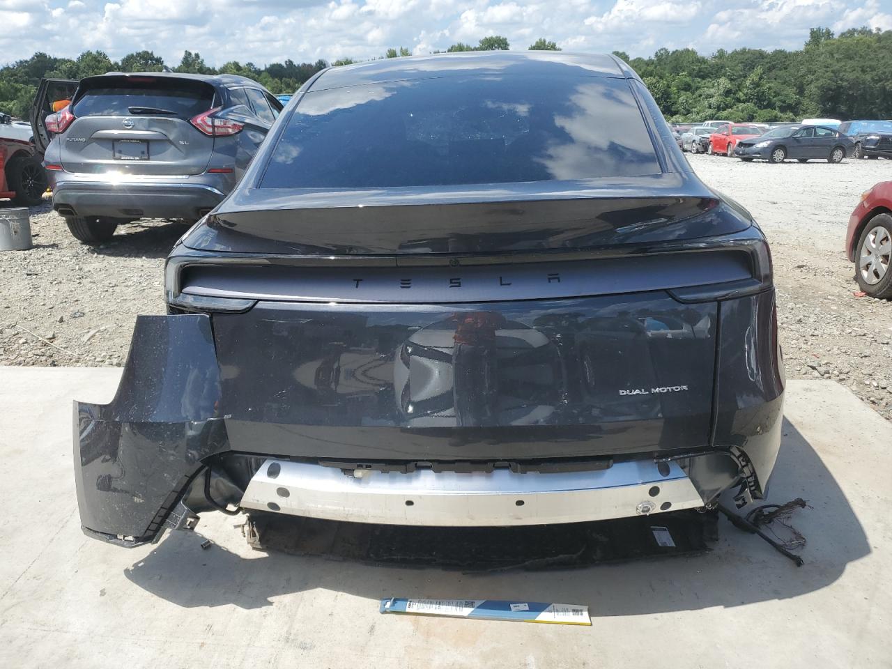 2026 Tesla Model Y VIN: 7SAYGDEE5TF362294 Lot: 64779765