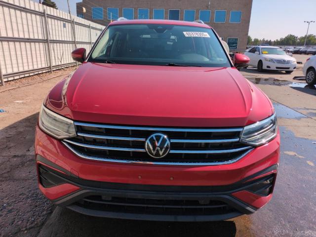  VOLKSWAGEN TIGUAN 2022 Красный