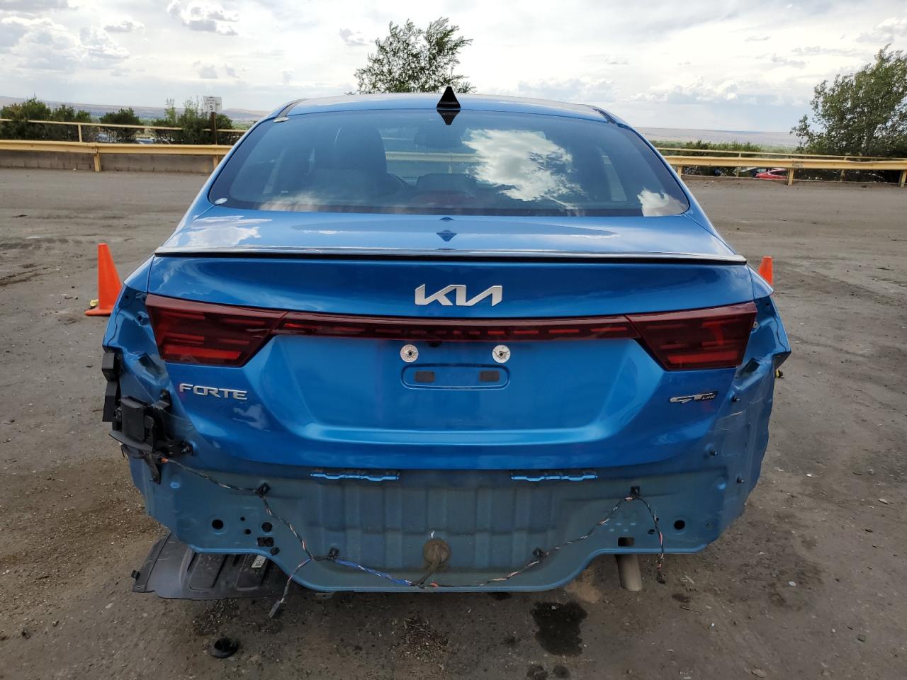 3KPF54AD6NE495064 2022 Kia Forte Gt Line