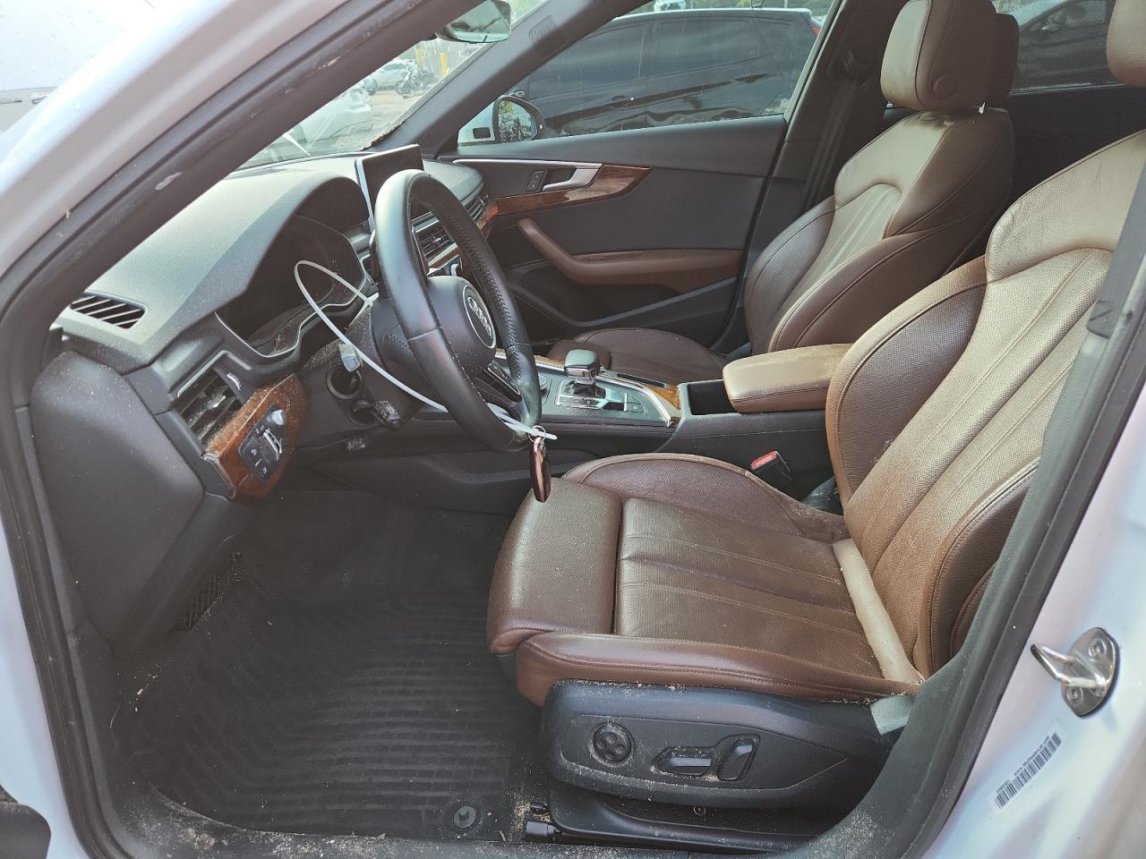 2017 Audi A4 Prestige VIN: WAUFNAF48HN040236 Lot: 62958415