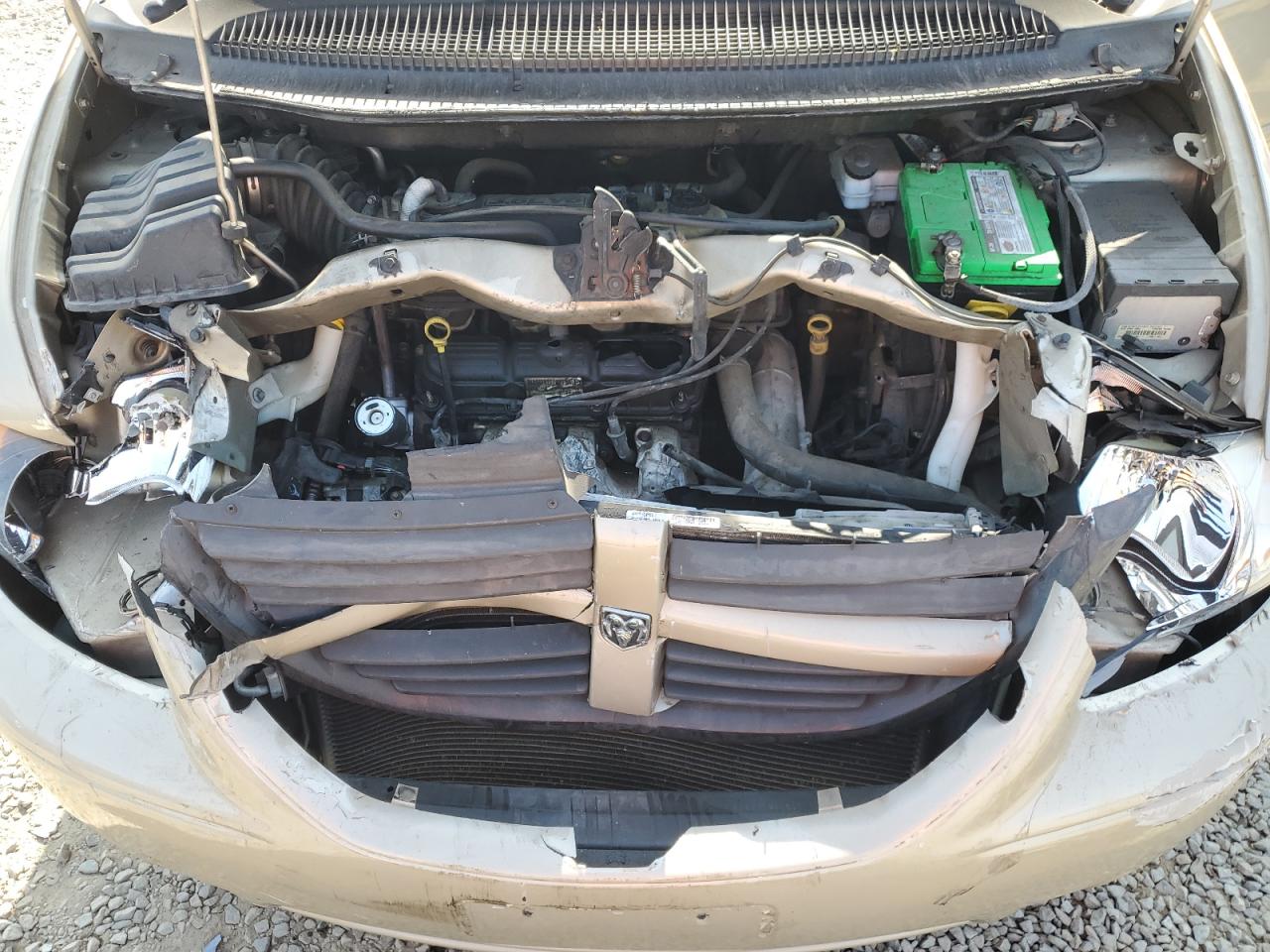 2005 Dodge Grand Caravan Sxt VIN: 2D4GP44L15R355006 Lot: 63301805