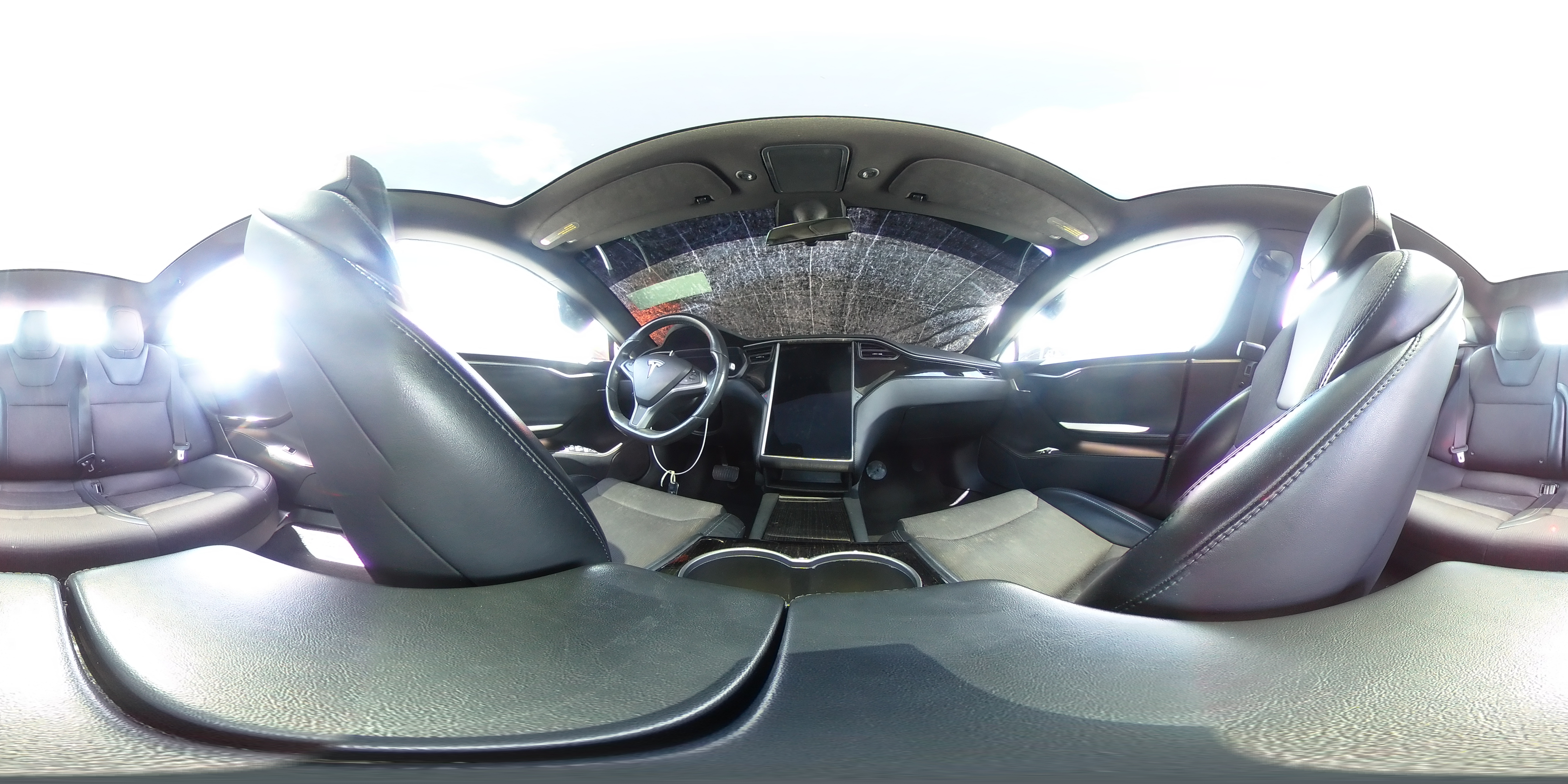 2018 Tesla Model S VIN: 5YJSA1E25JF288025 Lot: 64735035