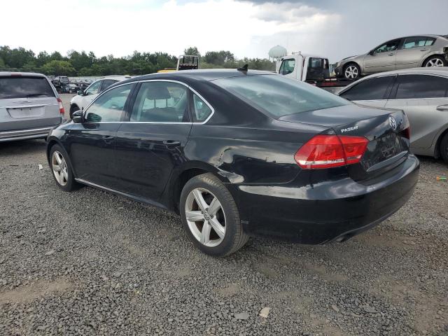 Sedans VOLKSWAGEN PASSAT 2015 Black