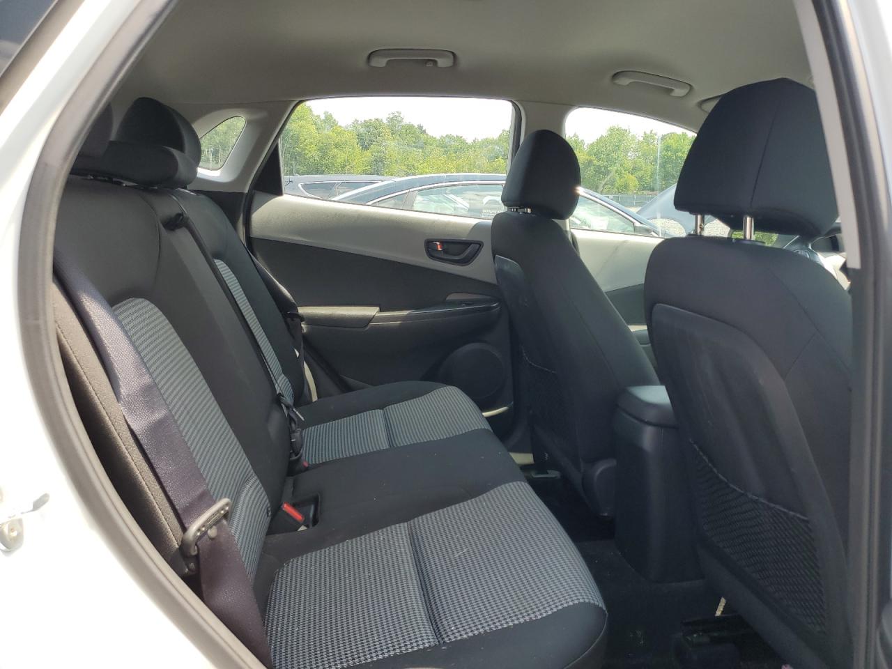 2020 Hyundai Kona Se VIN: KM8K1CAA6LU451392 Lot: 65356165