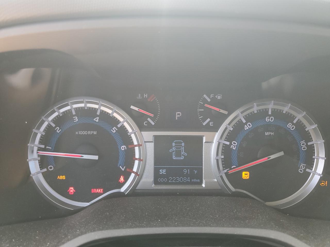 2015 Toyota 4Runner Sr5/Sr5 Premium VIN: JTEBU5JR5F5267083 Lot: 64468395