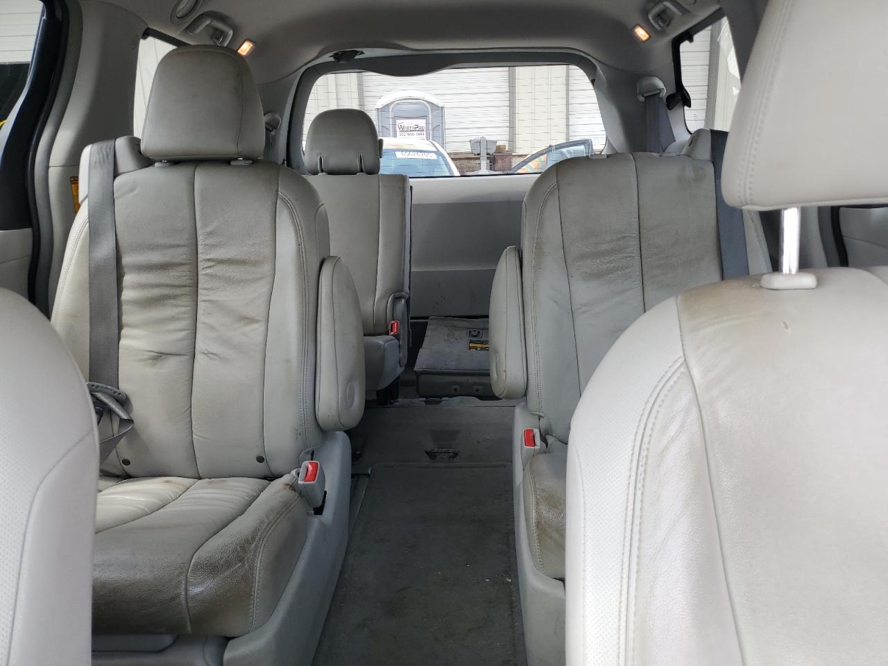 2014 Toyota Sienna Xle VIN: 5TDDK3DC8ES080041 Lot: 65880045