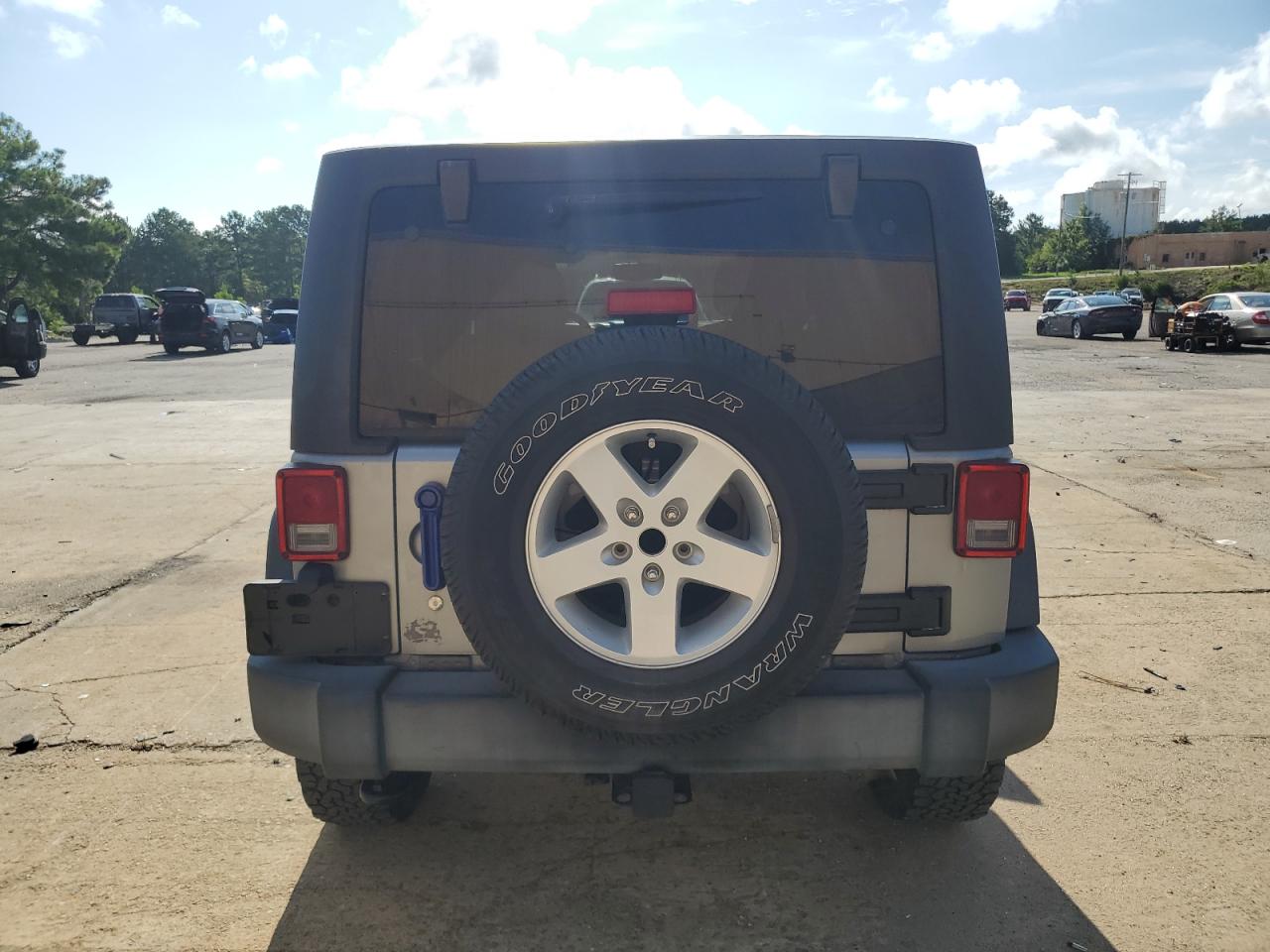 2016 Jeep Wrangler Unlimited Sport VIN: 1C4BJWDG6GL334705 Lot: 64258735