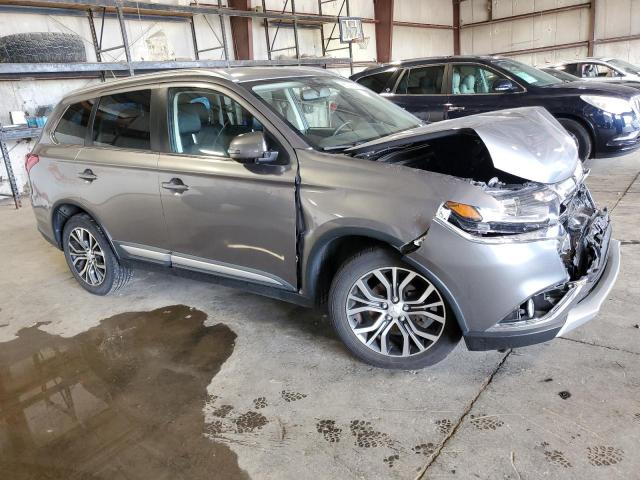  MITSUBISHI OUTLANDER 2018 Серебристый