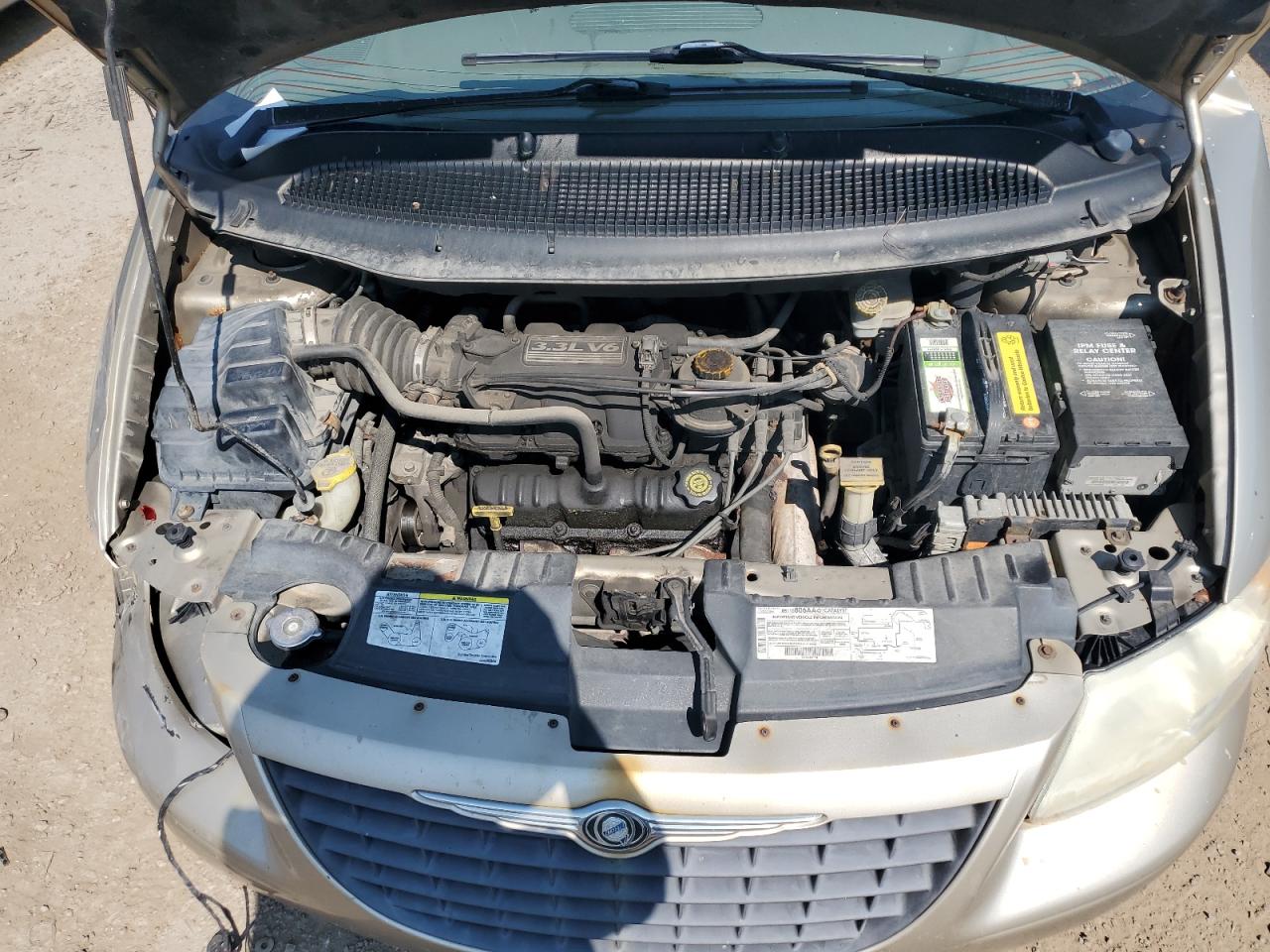 2002 Chrysler Voyager Lx VIN: 1C8GJ45332B692864 Lot: 64790545