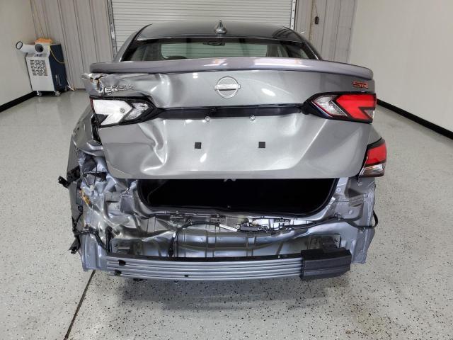  NISSAN VERSA 2024 Gray