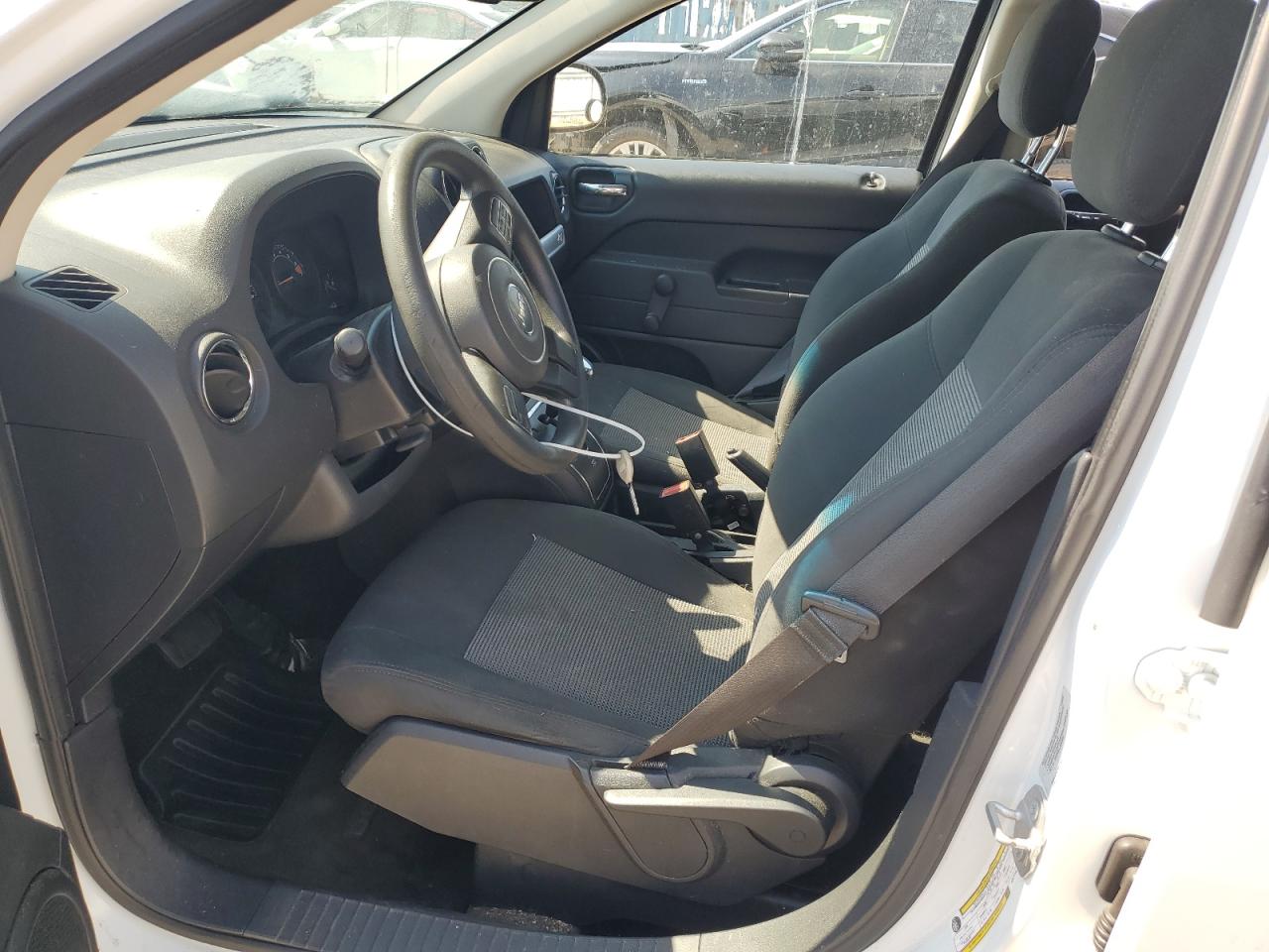 2016 Jeep Compass Sport VIN: 1C4NJDBBXGD674720 Lot: 64884195