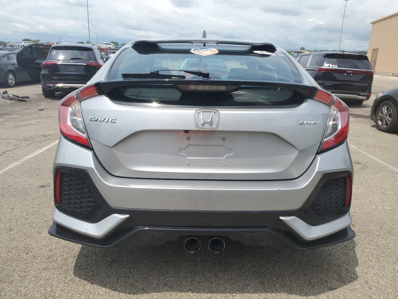 2018 Honda Civic Sport VIN: SHHFK7H43JU211599 Lot: 64427035