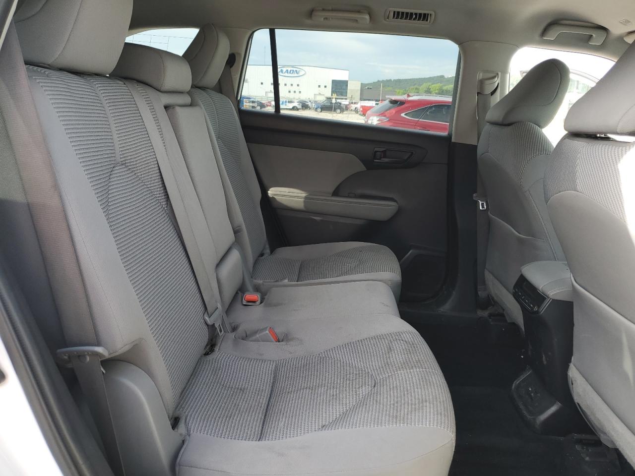 2022 Toyota Highlander L VIN: 5TDBZRBH0NS187735 Lot: 63415965