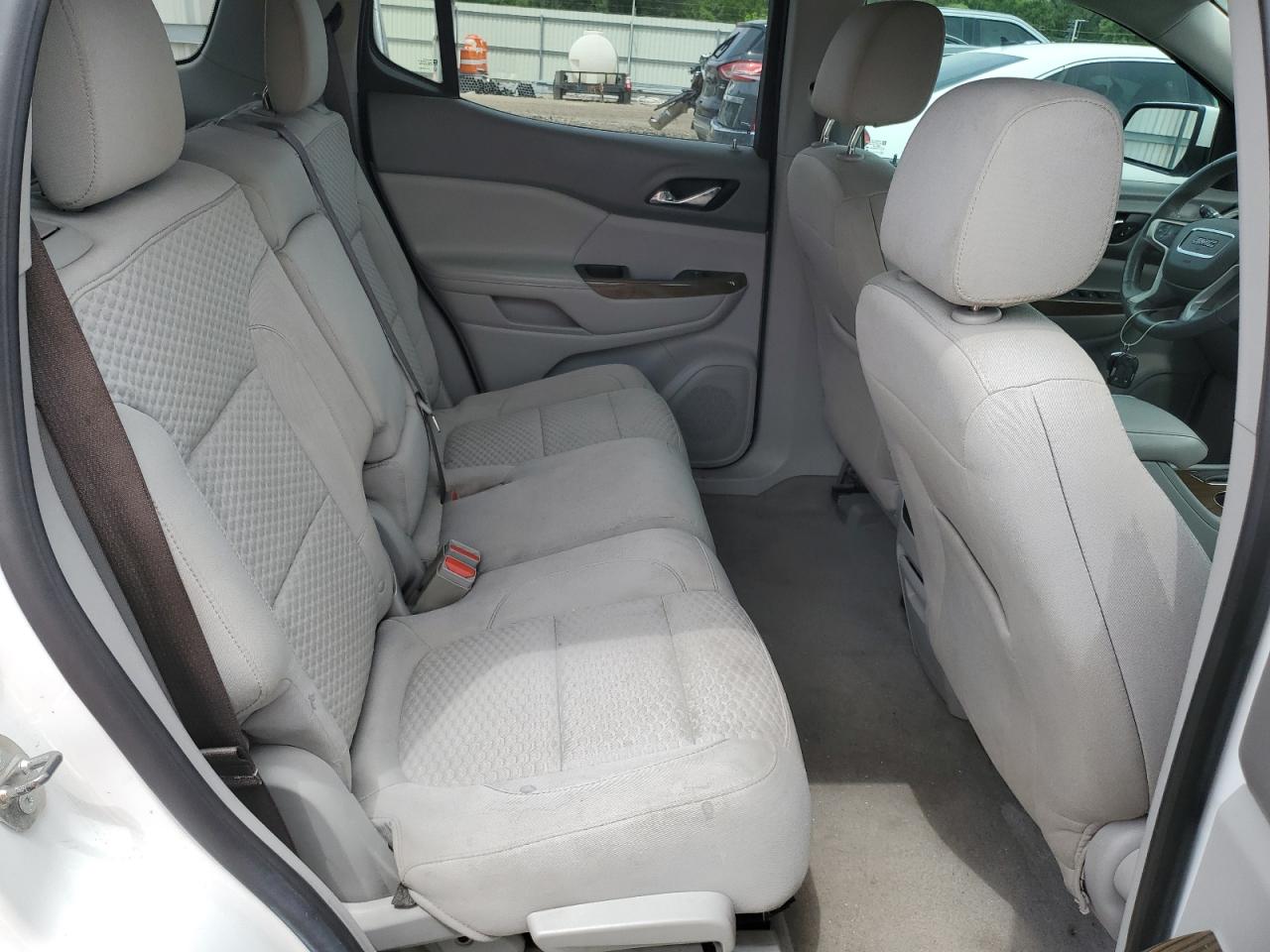 1gkknkla1hz252829 1GKKNKLA1HZ252829 2017 GMC Acadia Sle