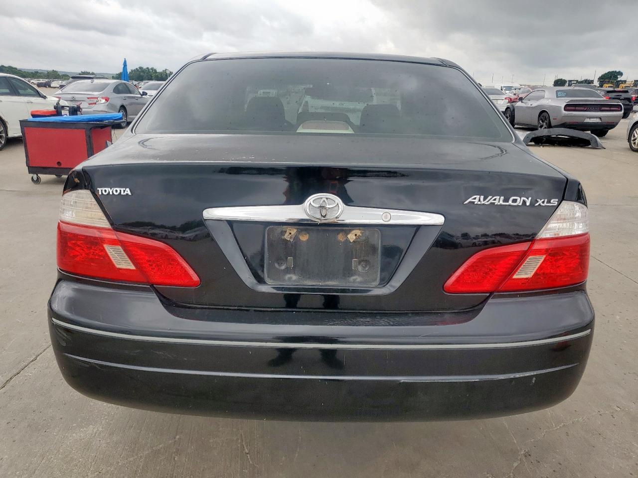 2004 Toyota Avalon Xl VIN: 4T1BF28B44U388305 Lot: 60758095