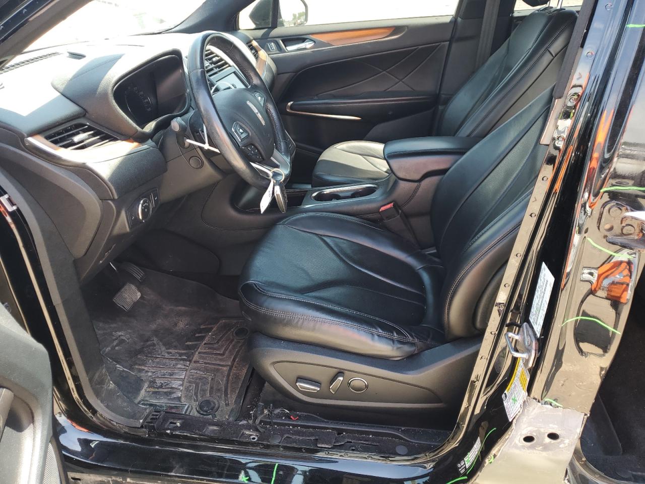 2017 Lincoln Mkc Reserve VIN: 5LMCJ3D91HUL04570 Lot: 67101485