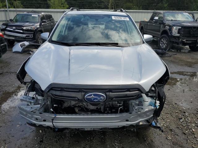  SUBARU FORESTER 2024 Серебристый